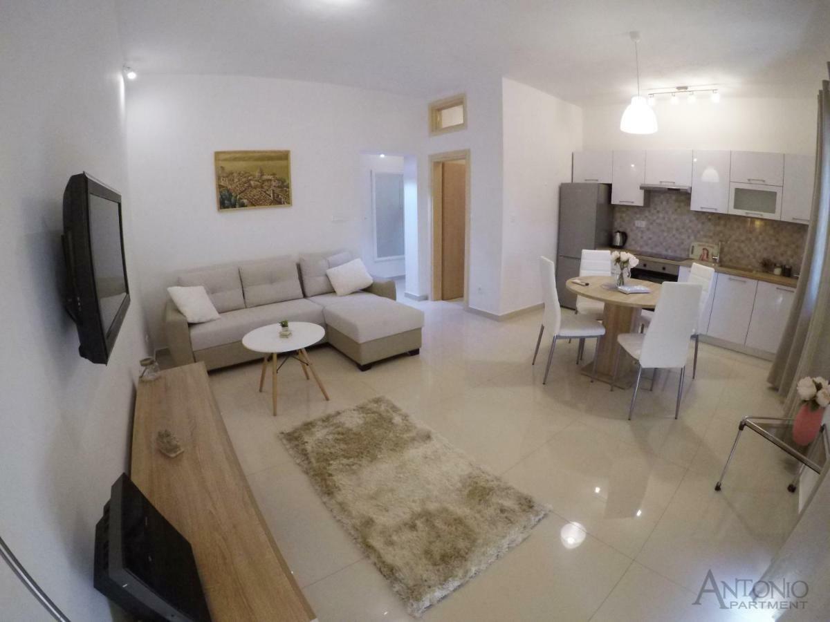Apartamento Antonio Šibenik Exterior foto