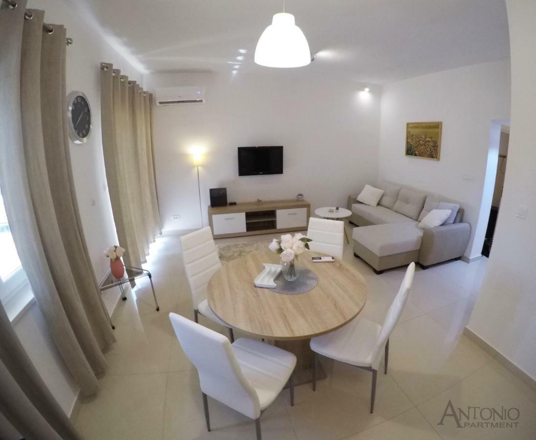 Apartamento Antonio Šibenik Exterior foto